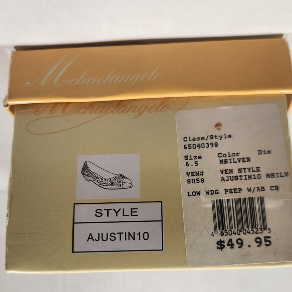 Women's Michaelangelo by David's Bridal Ajustin10 Low Wedge Peep Toe - Picture 8 of 9